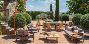 EXPLORING THE ESTHETICALLY DIVERSE LANDSCAPE OF RESTAURANT CHAIRS