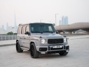 Dubai Roads, Extreme Performance: Rent a Sports Car Today