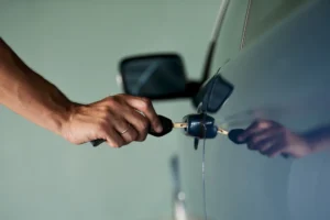 Situations Where an Auto Locksmith in St Albans Can Help Vehicle Owners