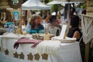 Trade Show Booth Marketing Tips for Better ROI